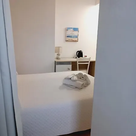 Hotel Labotte *